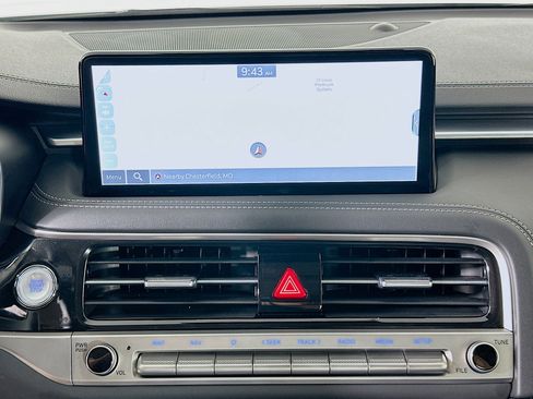 Used 2026 Genesis G70 2.5T Prestige image 22