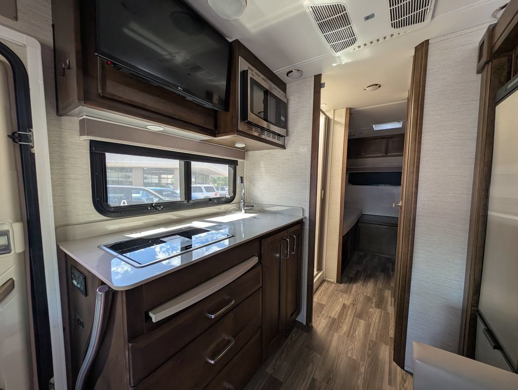 Used 2020 Mercedes-Benz Sprinter 3500 image 22