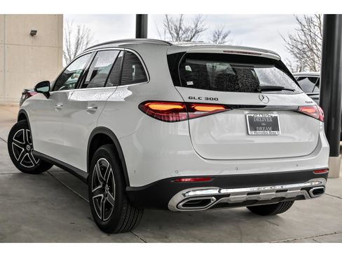 New 2026 Mercedes-Benz GLC 300 4MATIC image 4