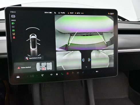 Used 2022 Tesla Model 3 Long Range image 22