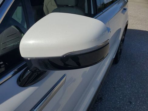 Used 2025 Kia Sorento EX w/ Panoramic Sunroof Package image 21