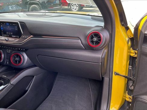 Used 2022 Chevrolet Blazer RS w/ Enhanced Convenience Package image 16