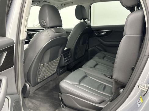Used 2021 Audi Q7 3.0T Premium Plus image 29