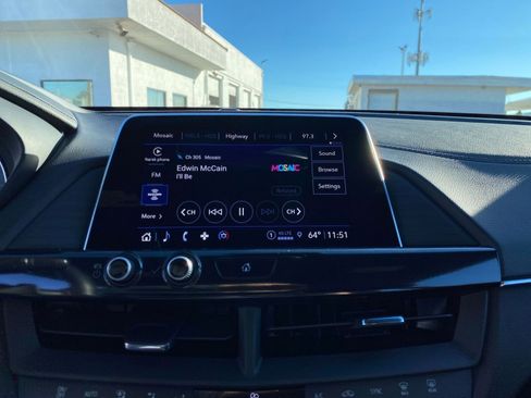 Used 2024 Cadillac CT4 Luxury image 21