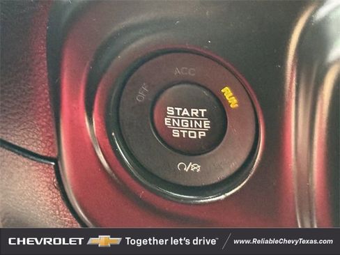 Used 2018 Jeep Wrangler Unlimited Sahara image 21