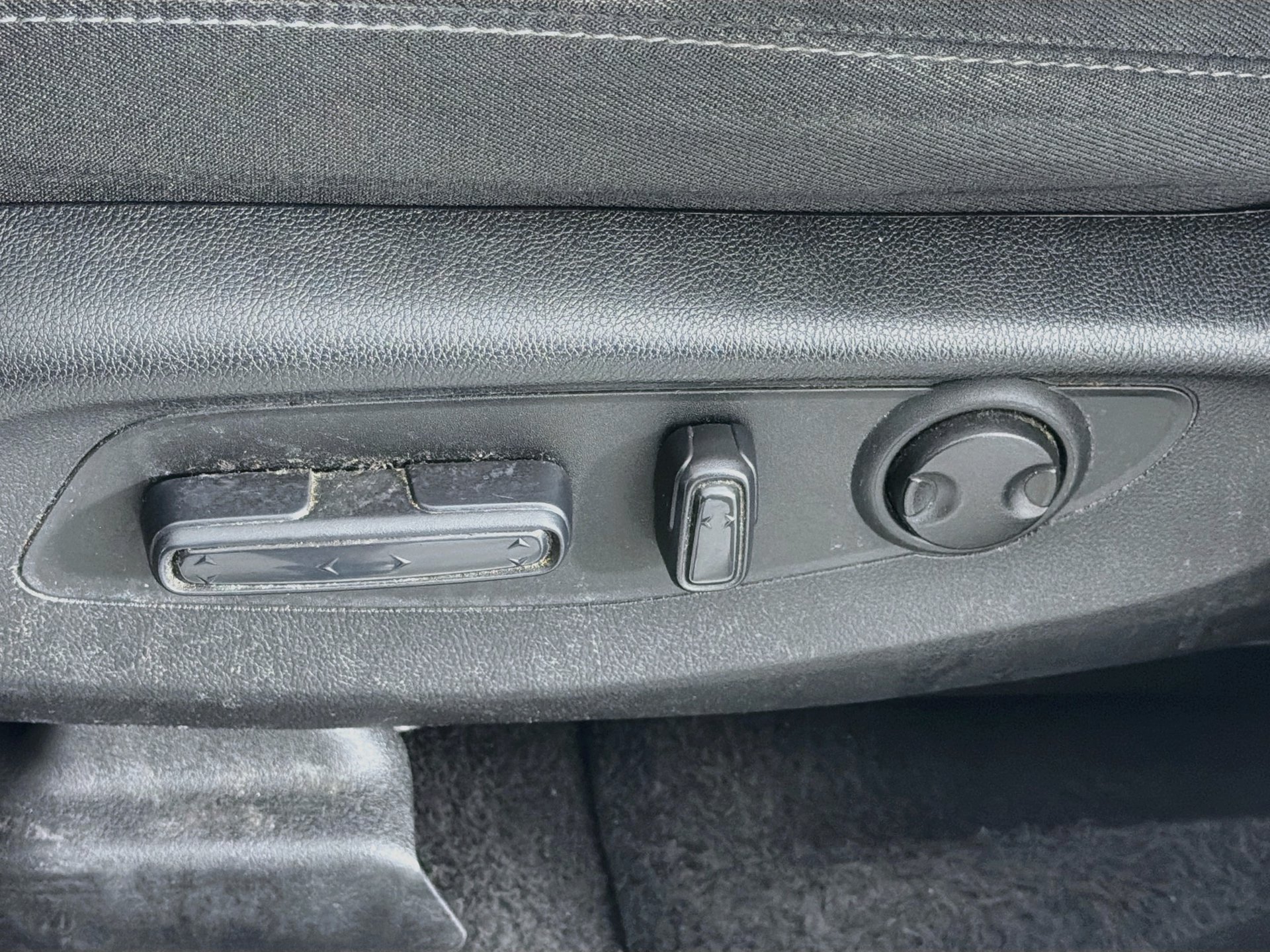 Used 2024 Honda CR-V EX image 23