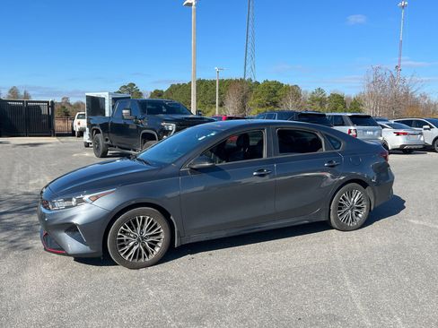 Used 2024 Kia Forte GT-Line image 5