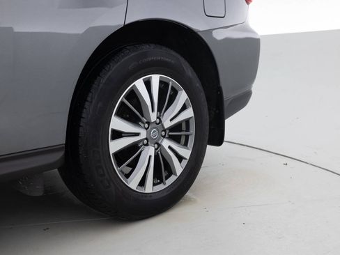 Used 2018 Nissan Pathfinder S AWD/4WD image 20