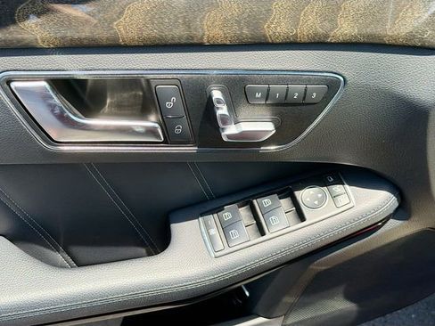 Used 2015 Mercedes-Benz E 350 4MATIC Sedan image 19