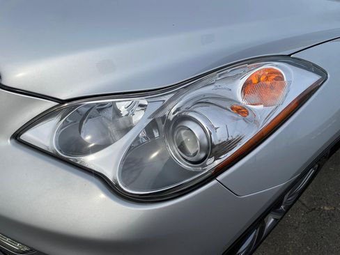 Used 2017 INFINITI QX50 AWD w/ Technology Package image 11