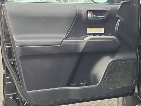 Used 2020 Toyota Tacoma TRD Pro image 19