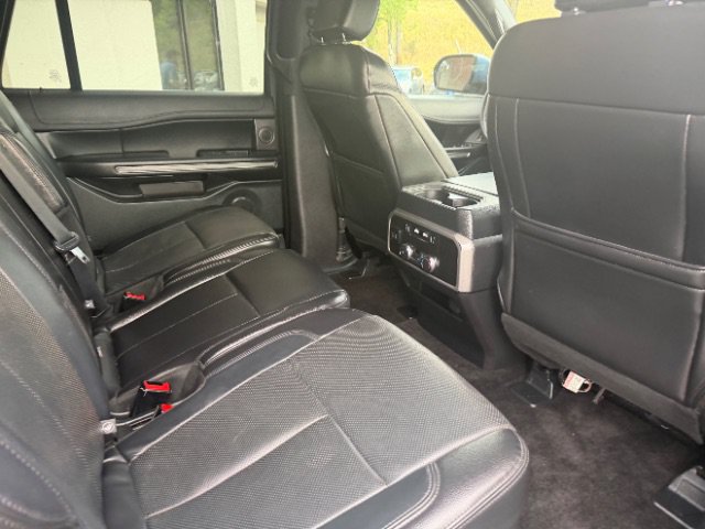 Used 2018 Ford Expedition Max XLT AWD/4WD image 11