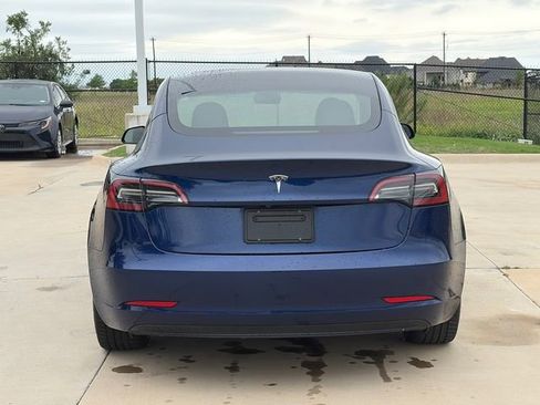 Used 2023 Tesla Model 3 Standard Range RWD image 7
