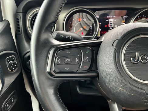Used 2022 Jeep Wrangler Unlimited Sport AWD/4WD image 11