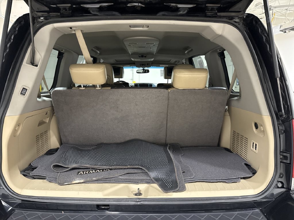 Used 2015 Nissan Armada Platinum w/ Platinum Reserve Package AWD/4WD image 26