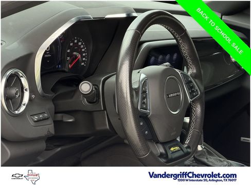 Used 2021 Chevrolet Camaro SS RWD image 10