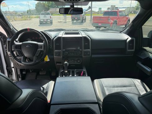 Used 2018 Ford F150 Raptor w/ Equipment Group 801A Mid AWD/4WD image 29