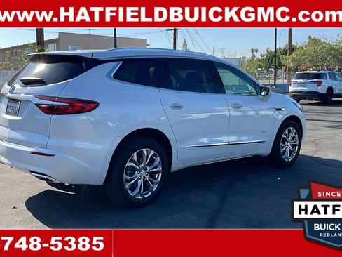 Used 2021 Buick Enclave Avenir w/ Avenir Technology Package FWD image 5