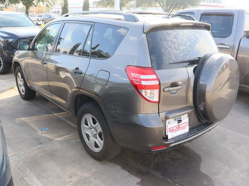 Used 2011 Toyota RAV4 2WD image 6