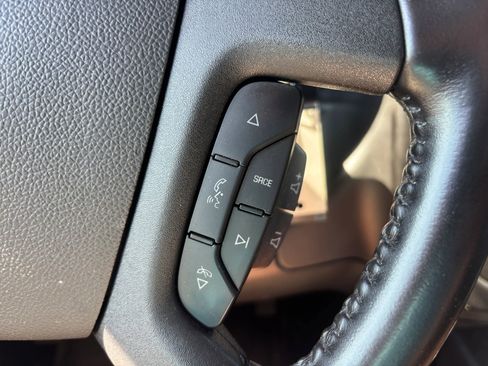 Used 2020 Chevrolet Express 2500 w/ Driver Convenience Package RWD image 35