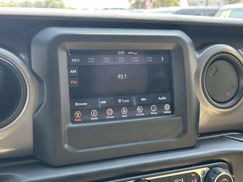 Used 2023 Jeep Wrangler Unlimited Sport AWD/4WD image 15