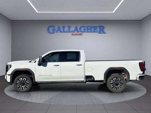 New 2026 GMC Sierra 3500 Denali Ultimate image 9