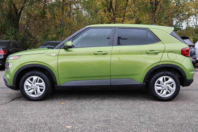 Used 2022 Hyundai Venue SE w/ Cargo Package FWD image 8