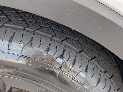 Used 2024 Kia Telluride SX Prestige X-Pro AWD/4WD image 10