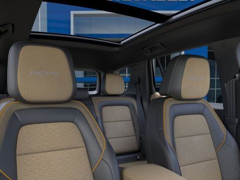 New 2026 Chevrolet Equinox ACTIV image 24