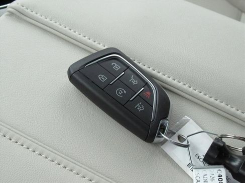 Certified 2026 Cadillac Escalade Platinum Sport w/ LPO, ONYX Package image 42