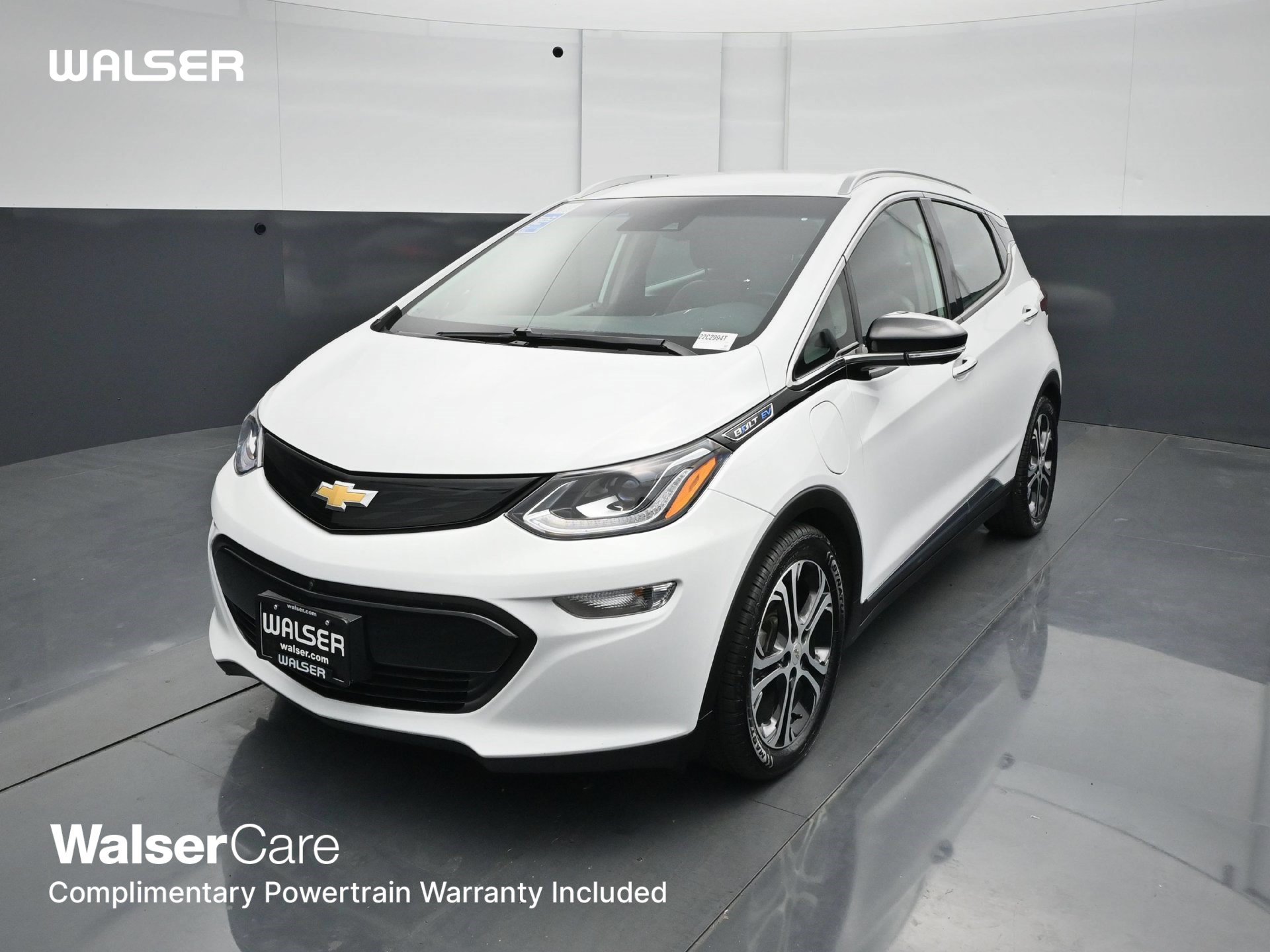 Used 2019 Chevrolet Bolt Premier w/ Infotainment Package FWD image 1
