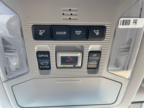 Certified 2021 Toyota RAV4 XLE Premium AWD/4WD image 28