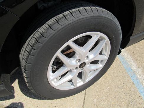 Used 2024 Ford Edge SEL w/ Convenience Package AWD/4WD image 36