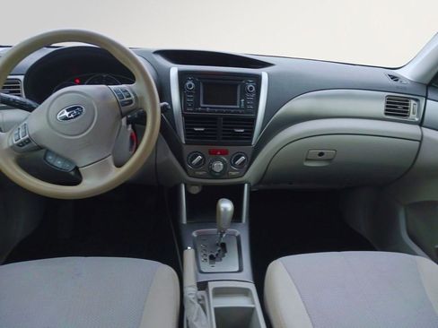 Used 2013 Subaru Forester 2.5X Premium w/ All-Weather Plus Pkg image 5