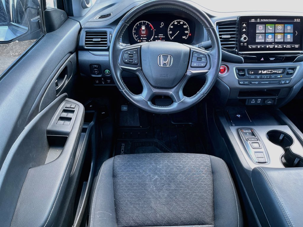 Used 2025 Honda Ridgeline Sport image 20