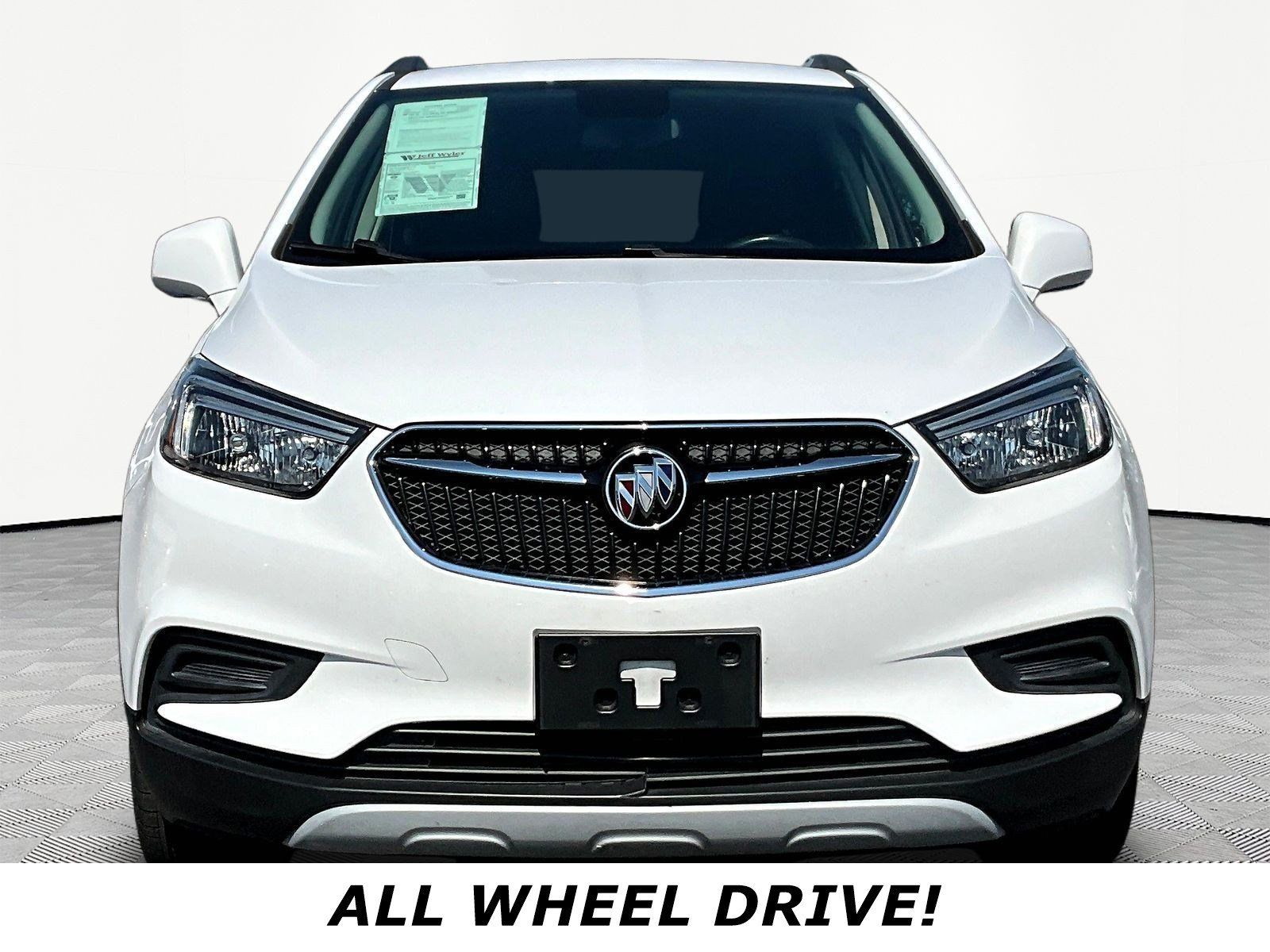 Used 2020 Buick Encore Preferred AWD/4WD image 2