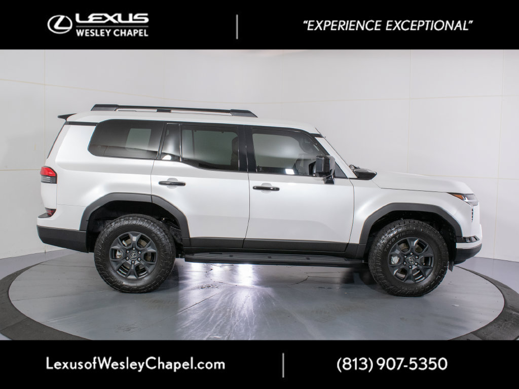 Certified 2024 Lexus GX 550 AWD/4WD image 2