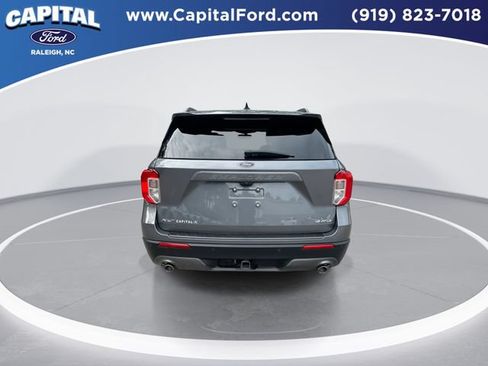 Certified 2022 Ford Explorer XLT w/ Equipment Group 202A AWD/4WD image 7