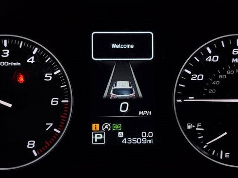 Used 2024 Subaru Outback Limited image 32