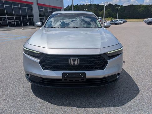 Used 2024 Honda Accord EX image 8