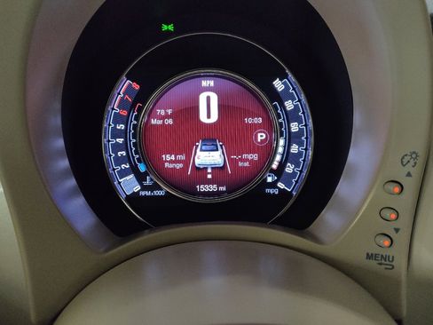 Used 2017 FIAT 500 Lounge image 23