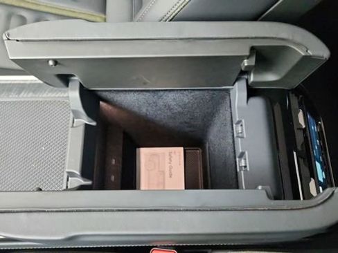 Used 2023 Rivian R1T Adventure image 52