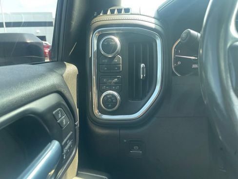 Used 2022 GMC Sierra 2500 Denali AWD/4WD image 12