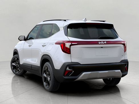 New 2026 Kia Seltos EX image 4