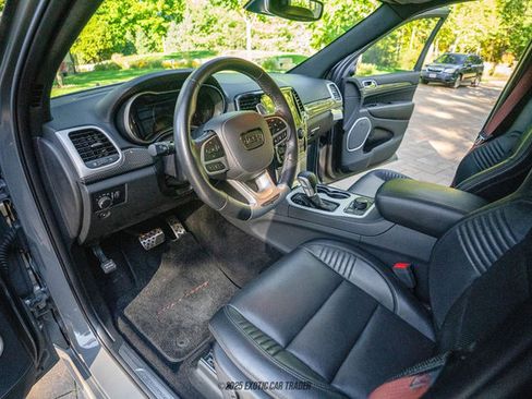 Used 2020 Jeep Grand Cherokee Trackhawk image 29