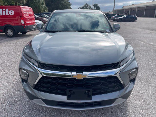 Used 2025 Chevrolet Blazer LT AWD/4WD image 6