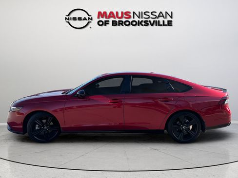 Used 2024 Honda Accord Sport image 5