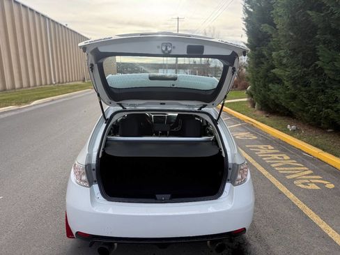Used 2011 Subaru Impreza WRX Hatchback image 40