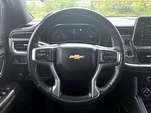 Used 2023 Chevrolet Tahoe Premier AWD/4WD image 11