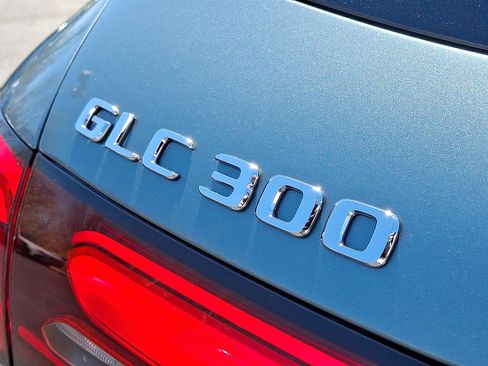 New 2026 Mercedes-Benz GLC 300 4MATIC image 23